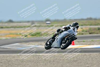 media/Apr-18-2025-TrackDaz (Fri) [[45f5874c44]]/B Group/Session 2 (Turn 7)/
